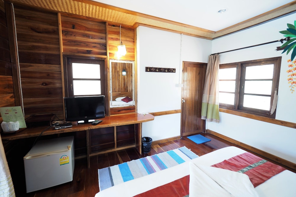 Khaothone River View Resort 49/69