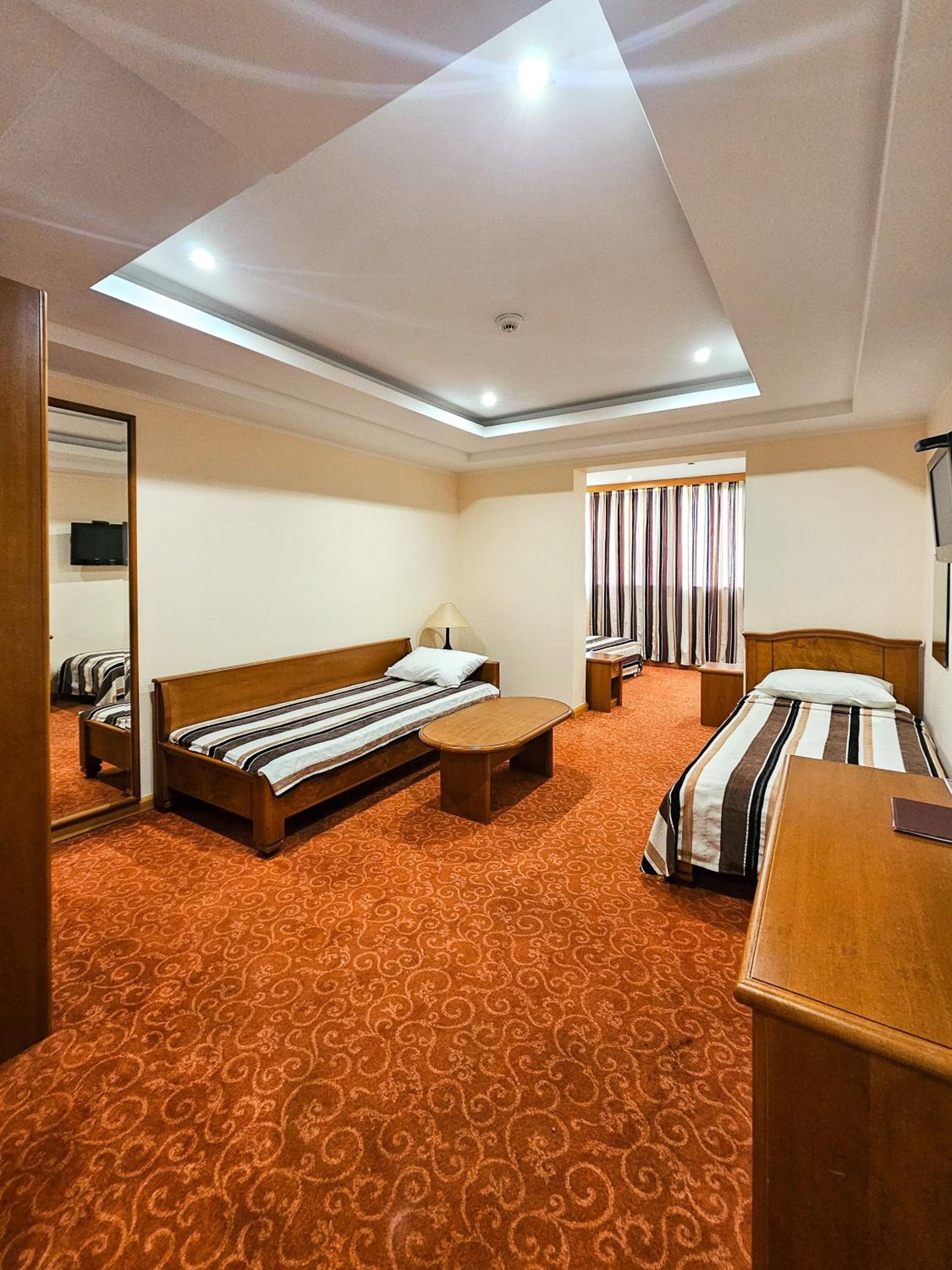 Hotel Bambis 30/54