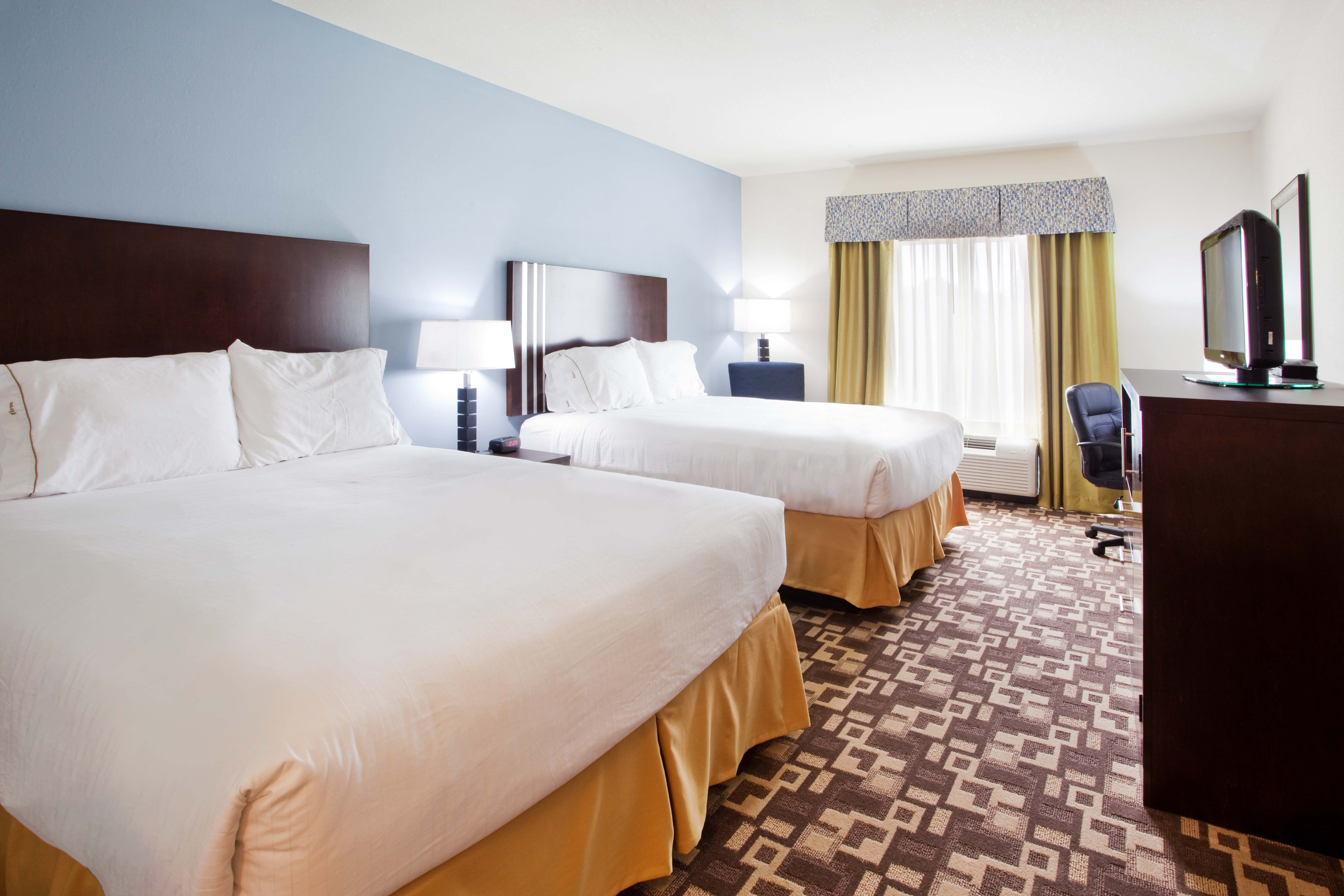 Holiday Inn Express Suites Atlanta Airport West Camp Creek 7/22