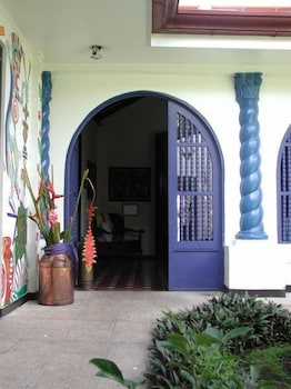 1492 Hotel 5/51