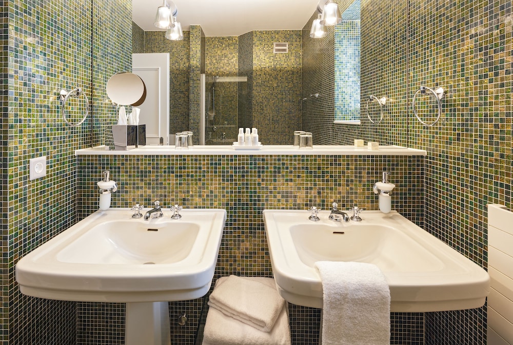 Hotel Rossli 19/36