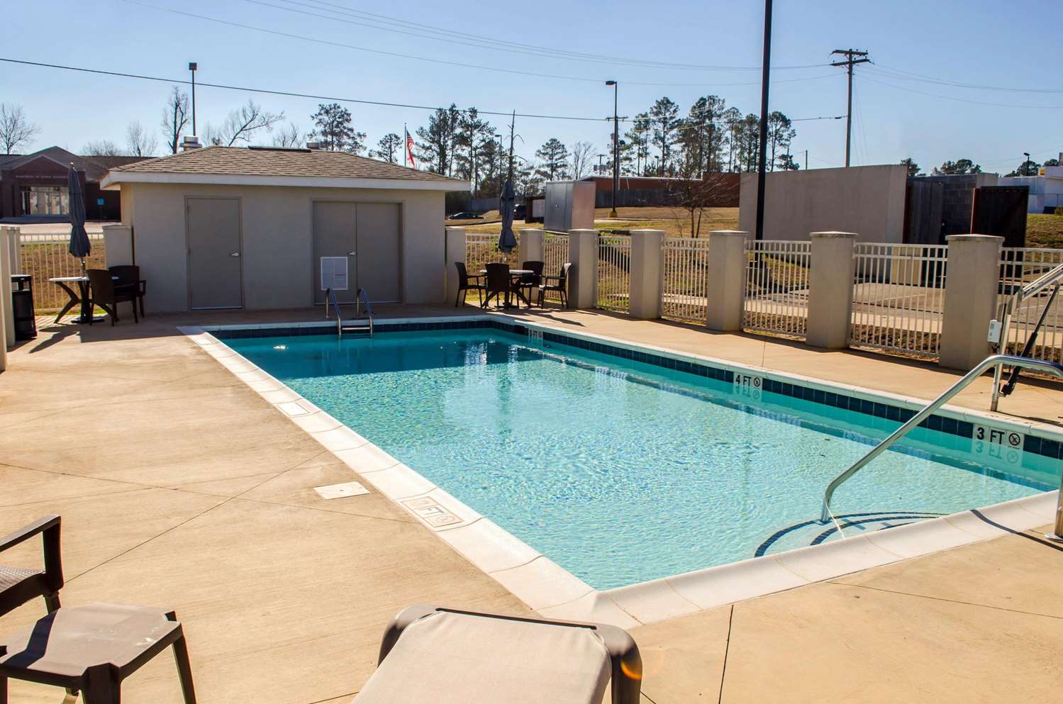 Sleep Inn & Suites Evergreen I-65 33/34