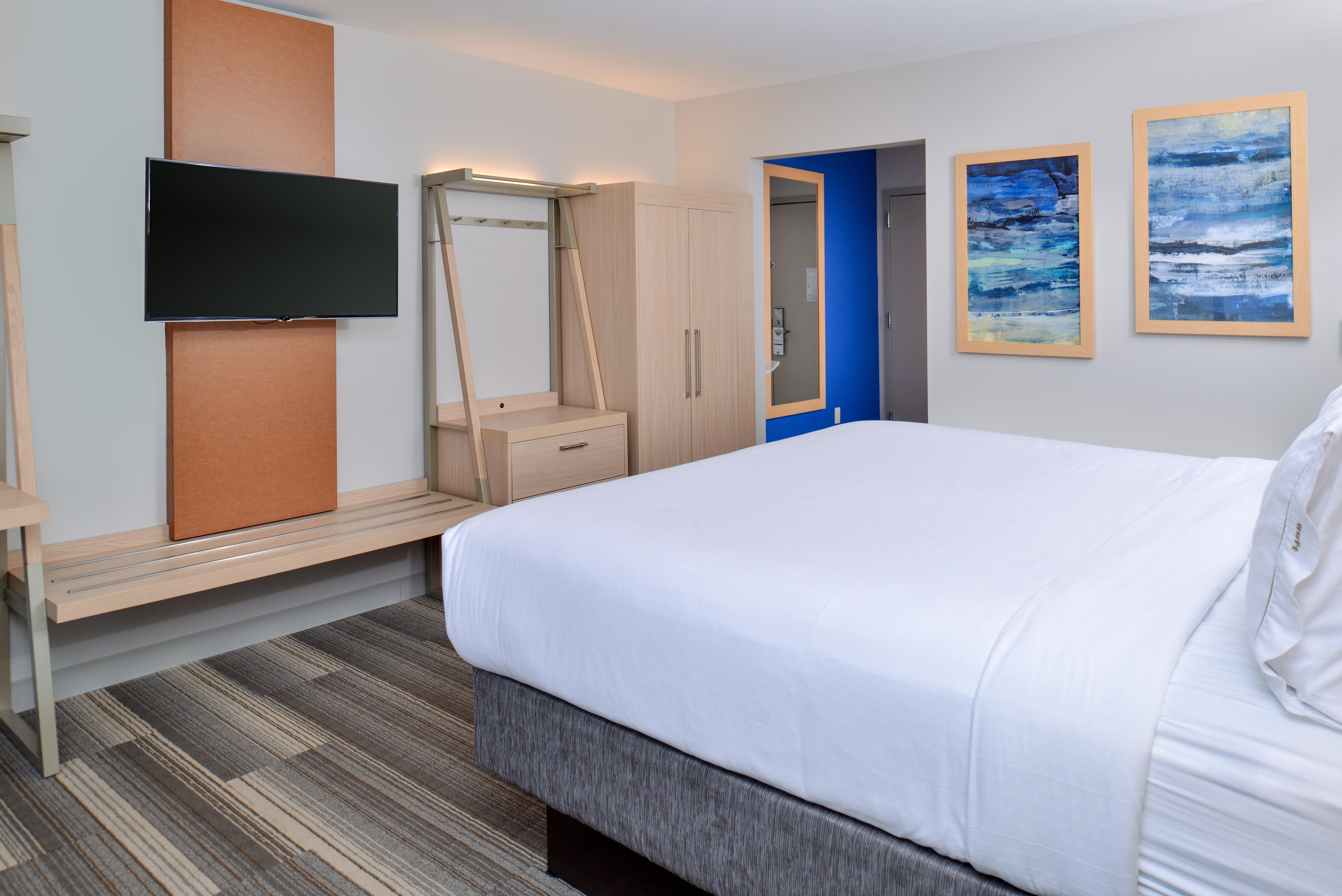 Leisure, King Bed