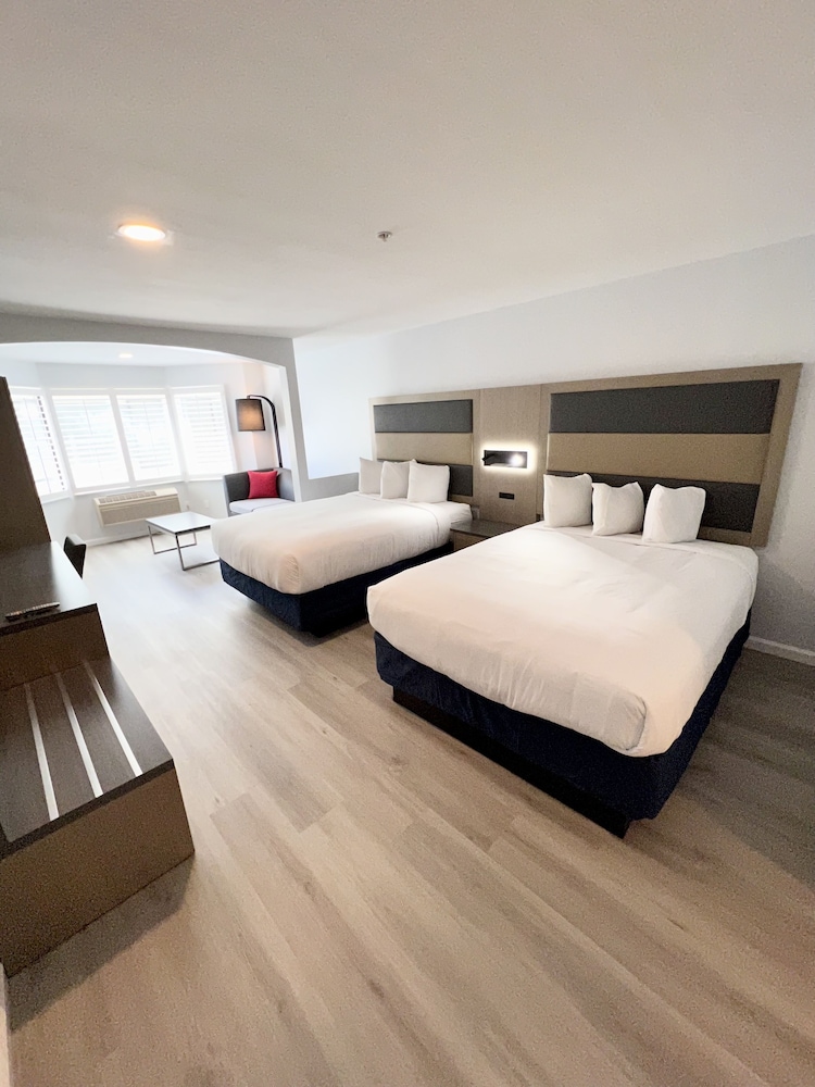 Hotel Aluxor SFO 20/46