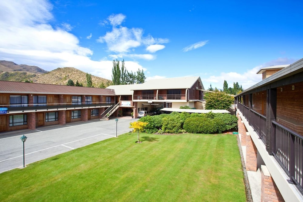 Heritage Gateway Hotel 1/55