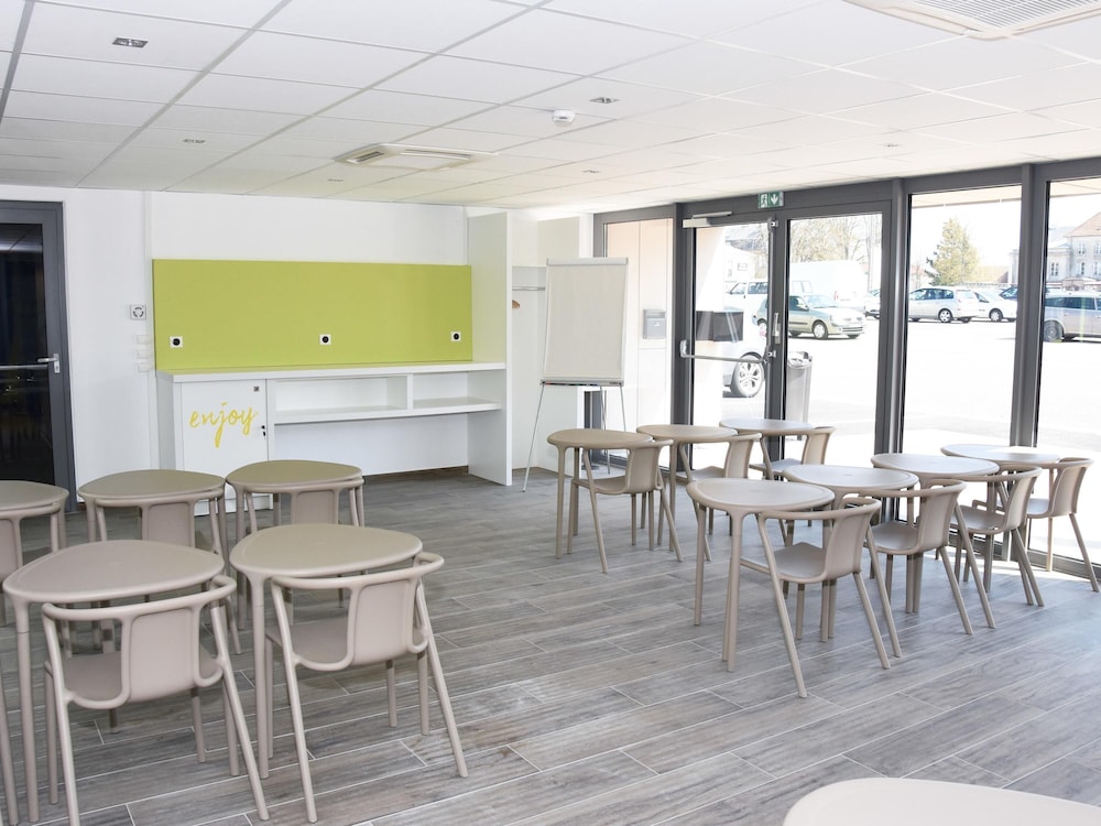 ibis budget Langres 46/52