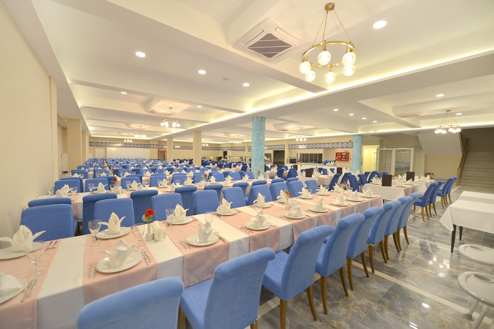 Adempira Termal Spa Hotel 64/74