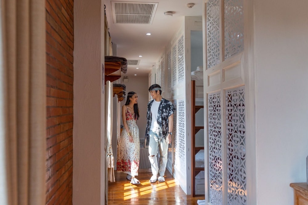 Lanna Oriental Hotel 10/50