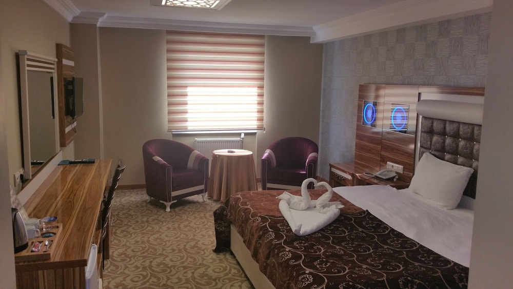 Demosan Otel Amp Spa 33/47