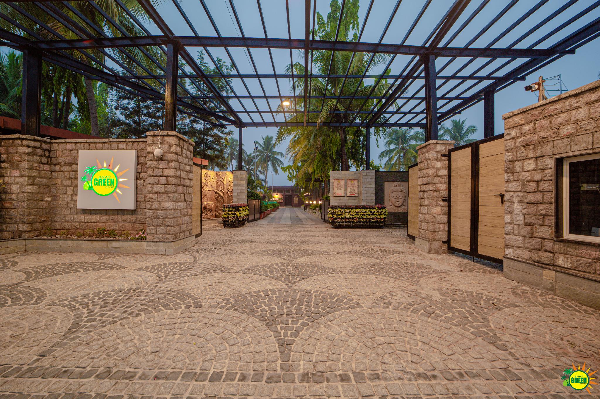 Summer Green Resort 37/42