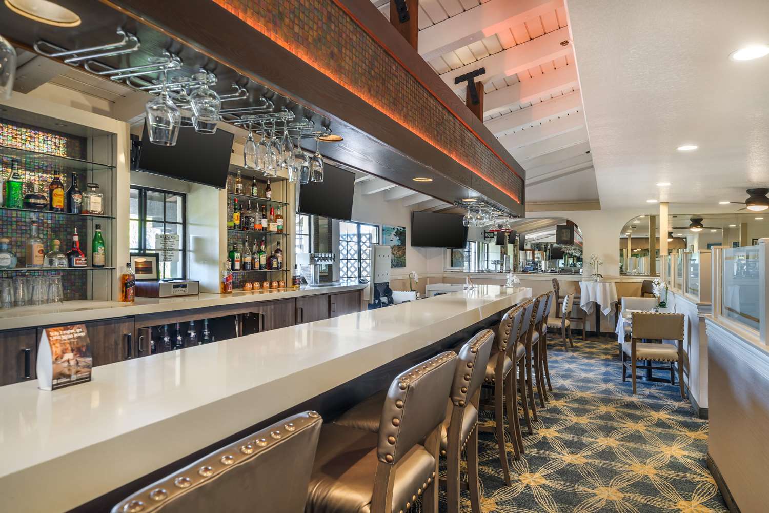 Best Western Plus Carpinteria Inn 36/42