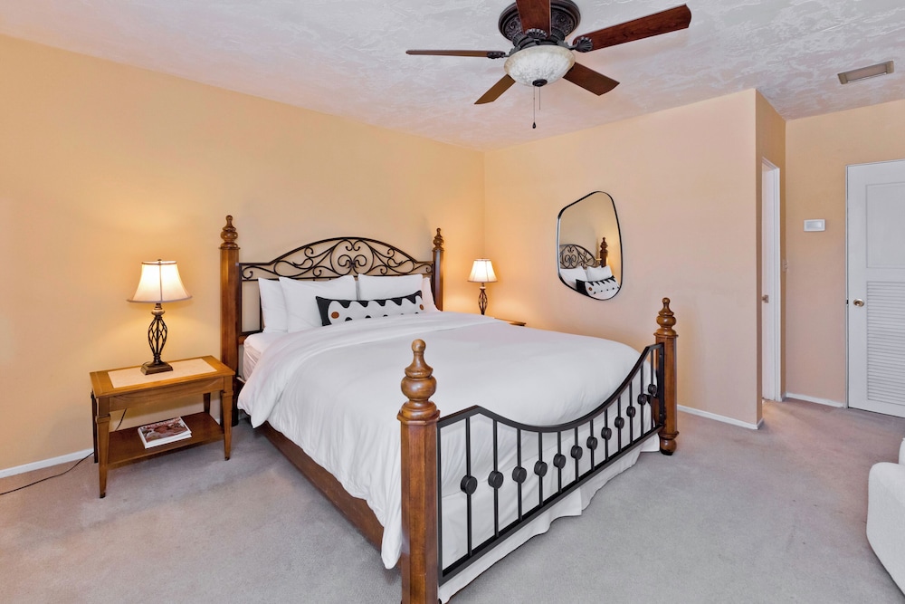 La Maison Hotel - Adults Only 12/50