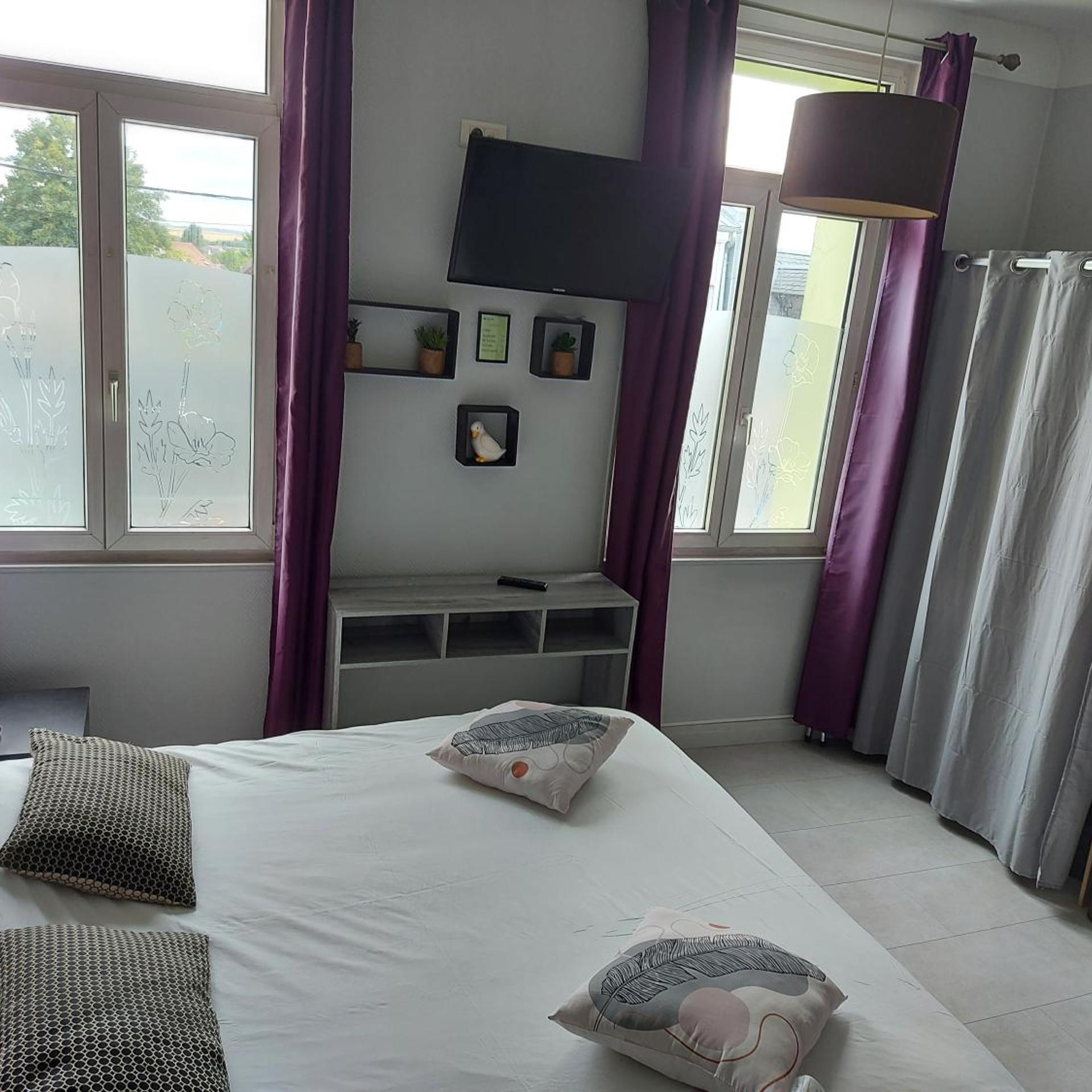 غرفة بسرير مزدوج، Hotel De La Paix 8/10