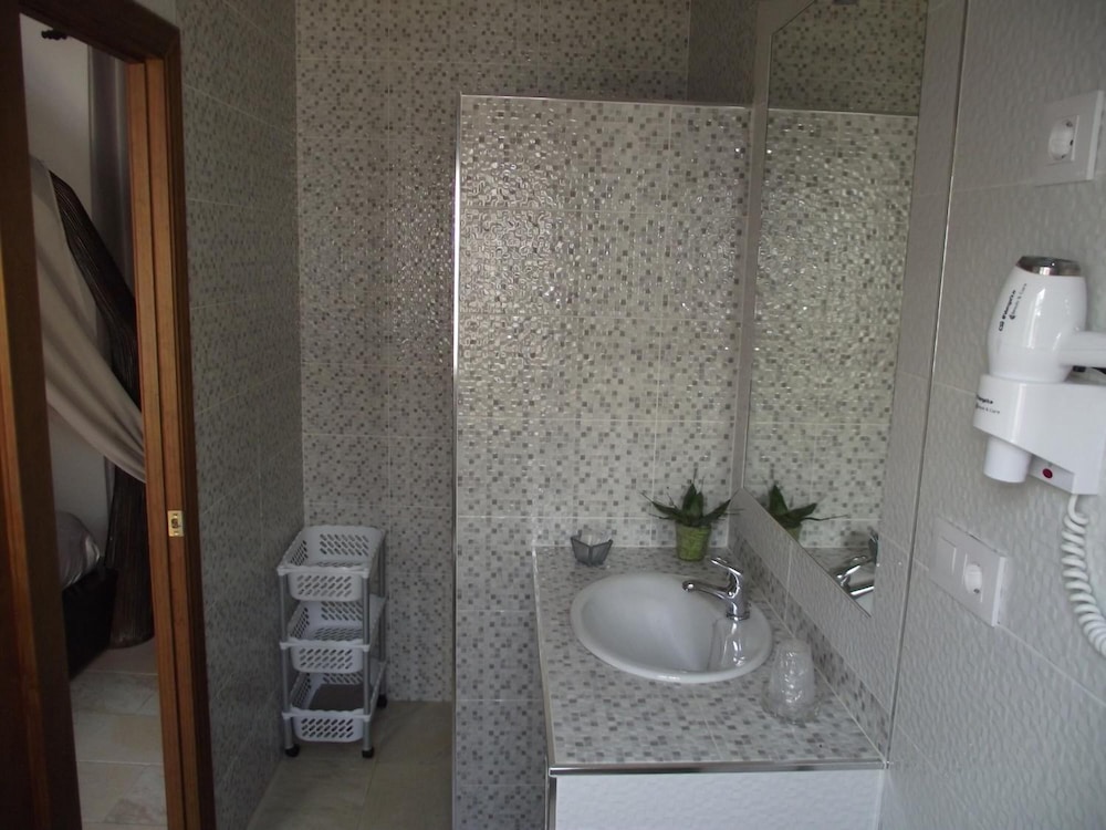 Hostal El Canario 31/36