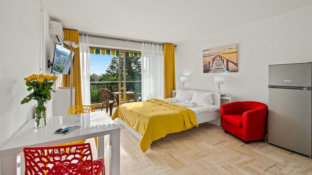 Cannes Marina Appart Hotel Mandelieu 9/42