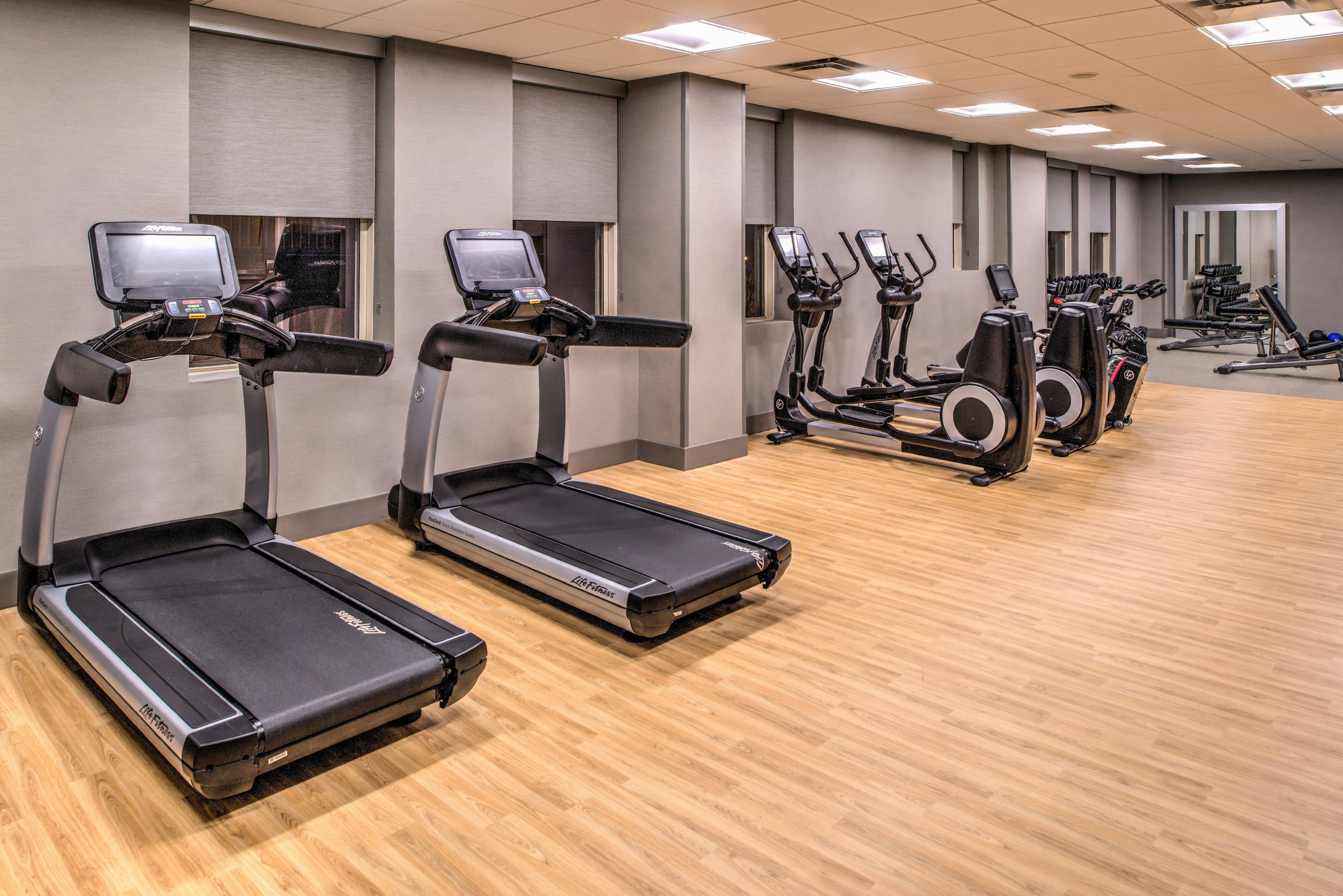 Doubletree By Hilton Utica 29/79