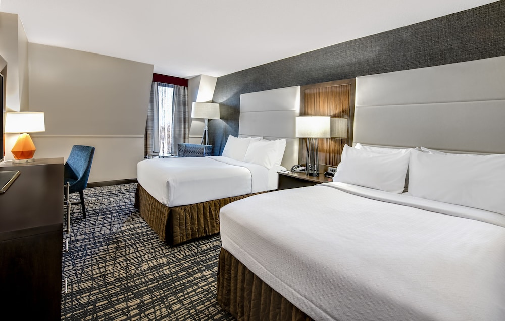 Crowne Plaza Annapolis Hotel 16/80