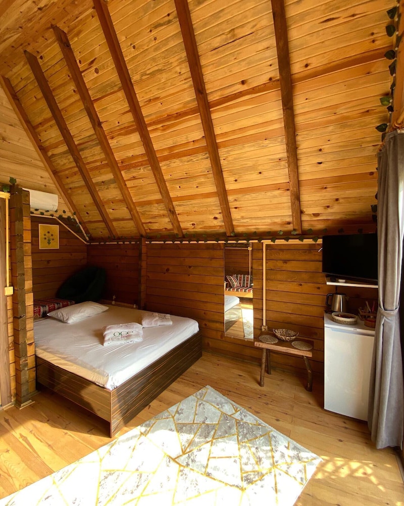 Oce Bungalow 10/48