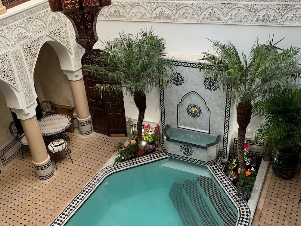 Riad Abaka 26/50
