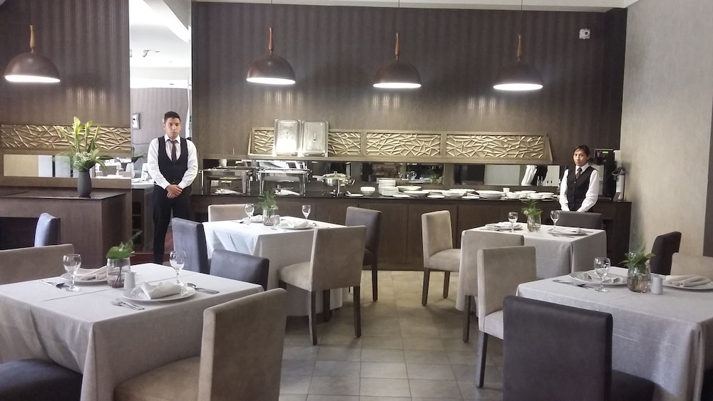 GRAN HOTEL TOLOMA 45/68
