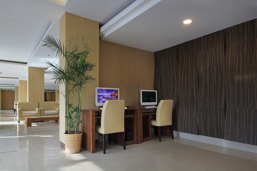 Mars City Hotel 12/51