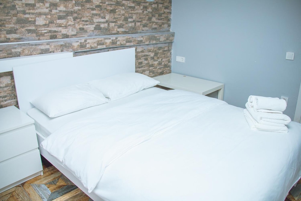 Arkem 1 Hotel 6/55