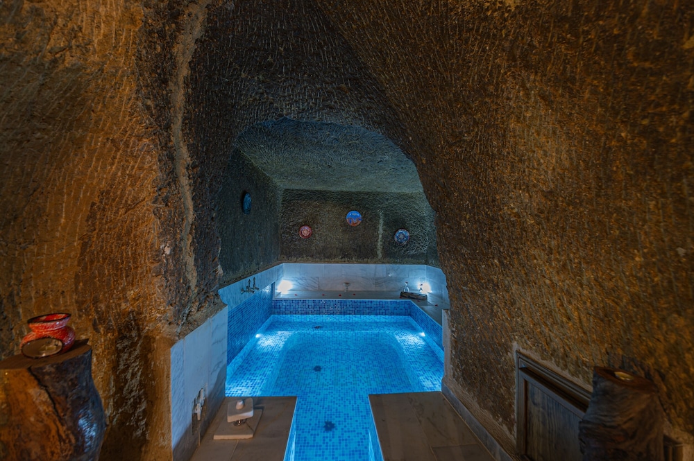 Belenus Cave Hotel 22/50