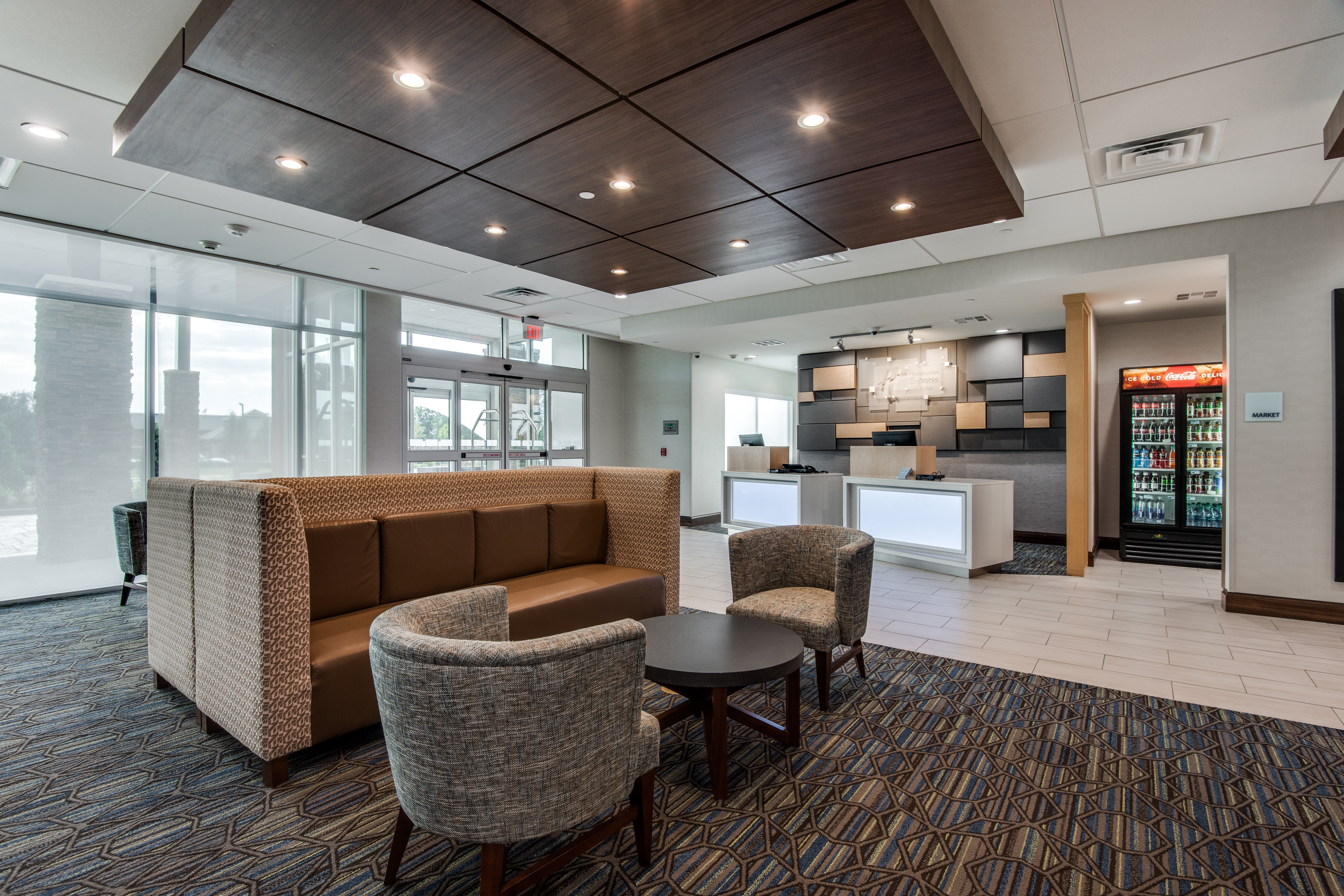 Holiday Inn Express And Suites Dallas North Addison 39/64