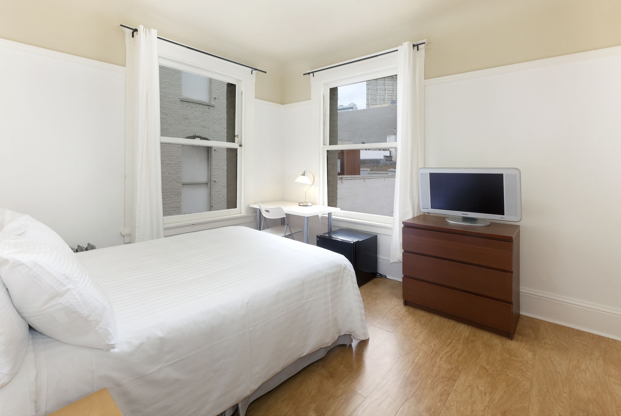 STANDARD, DOUBLE BED, PRIVATE BATHROOM