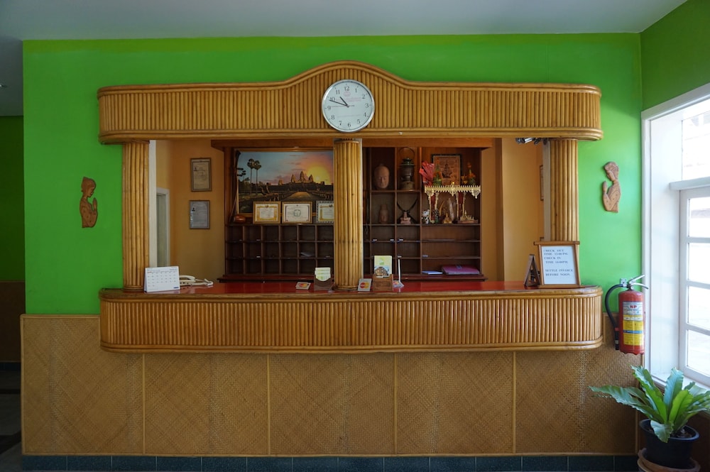 Smile Inn Hotel 3/62
