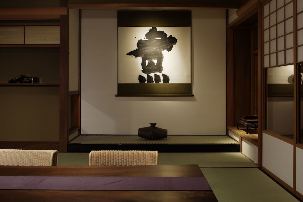 The Hiramatsu Hotels & Resorts Atami 8/66