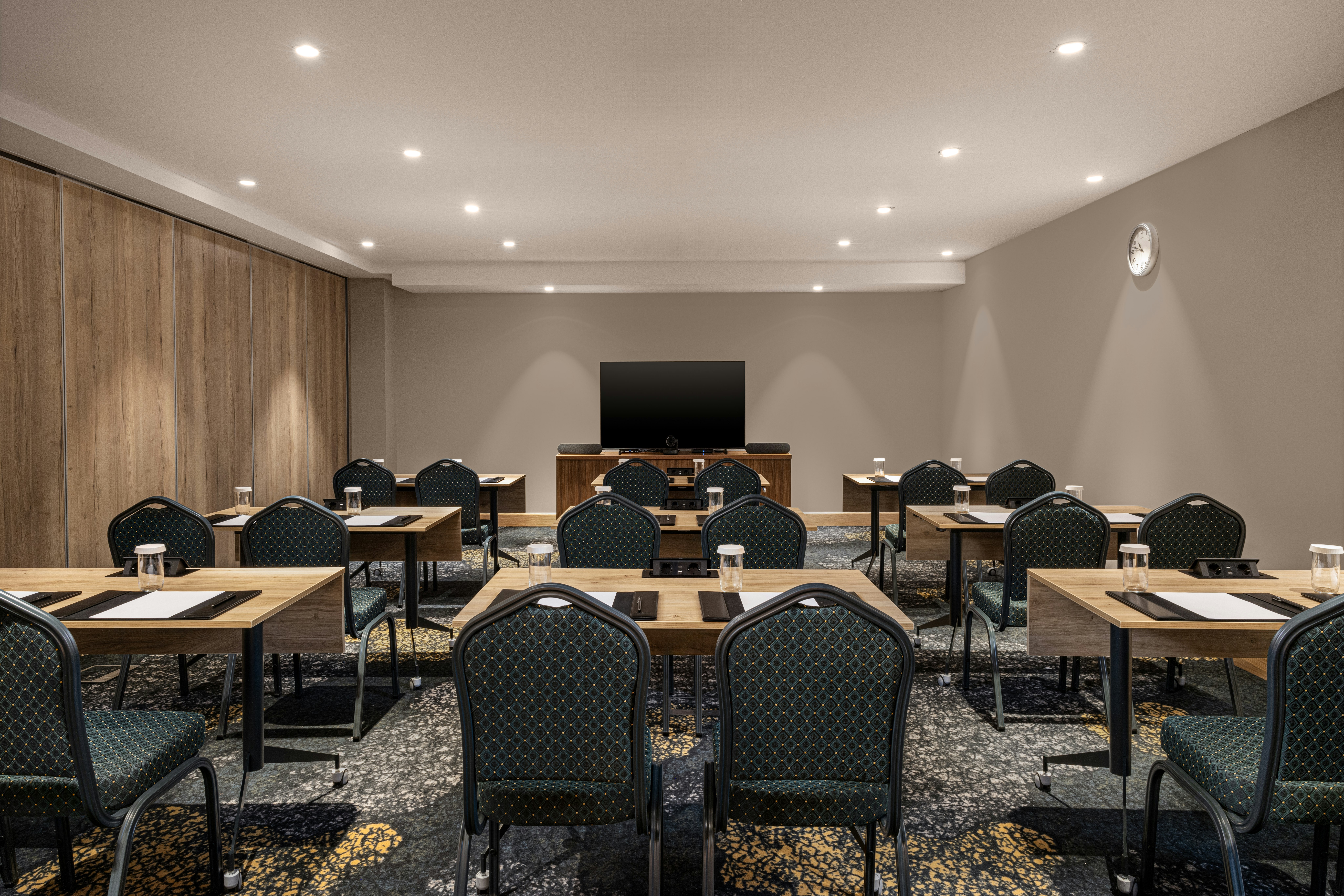 Hilton Garden Inn Baku 25/31