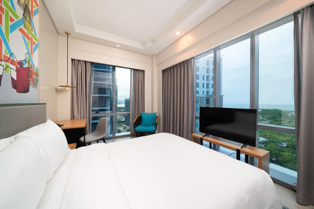 MCollection - Mactan Island Stay Near Beach and Airport 13/51