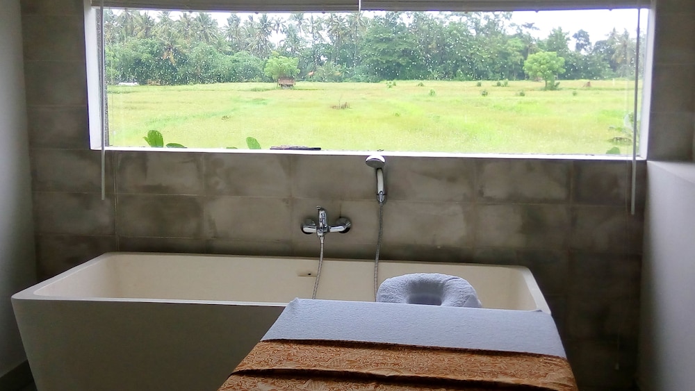 Villa Kayu Lama 34/50