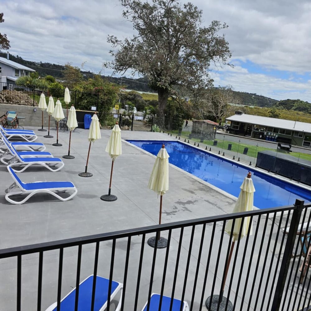 Russell-Orongo Bay Holiday Park 38/66