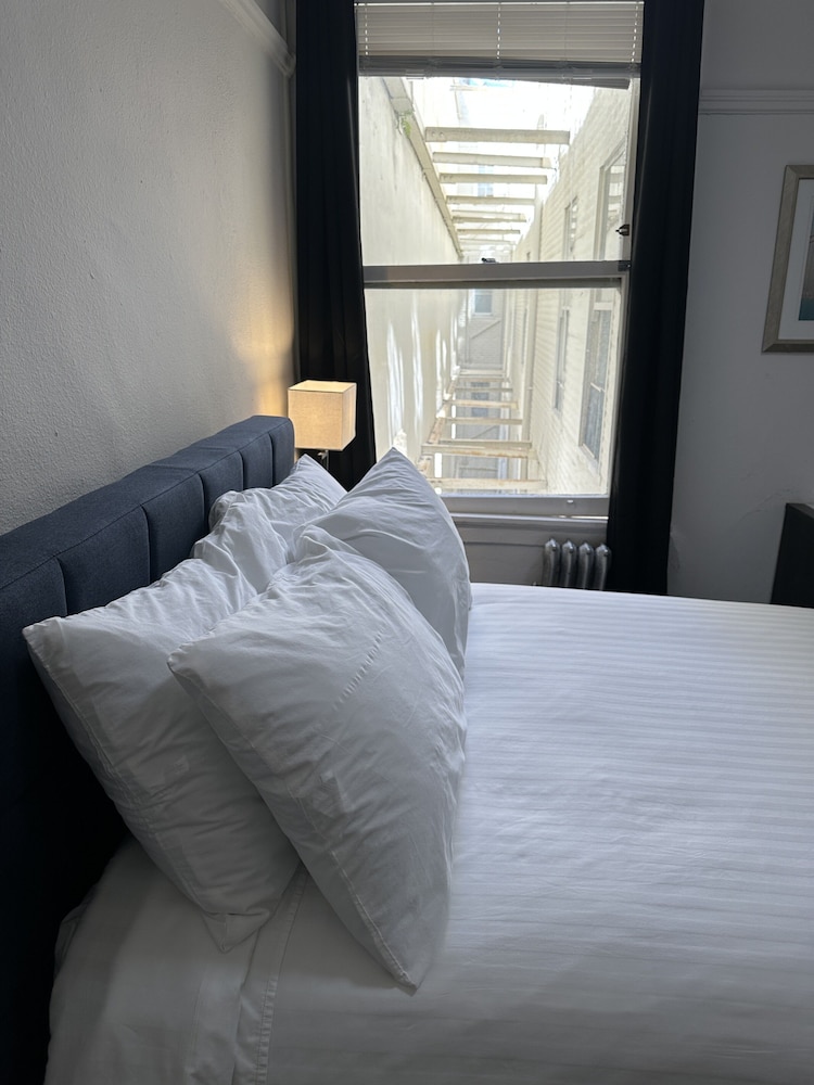 Hotel Ikon 22/52