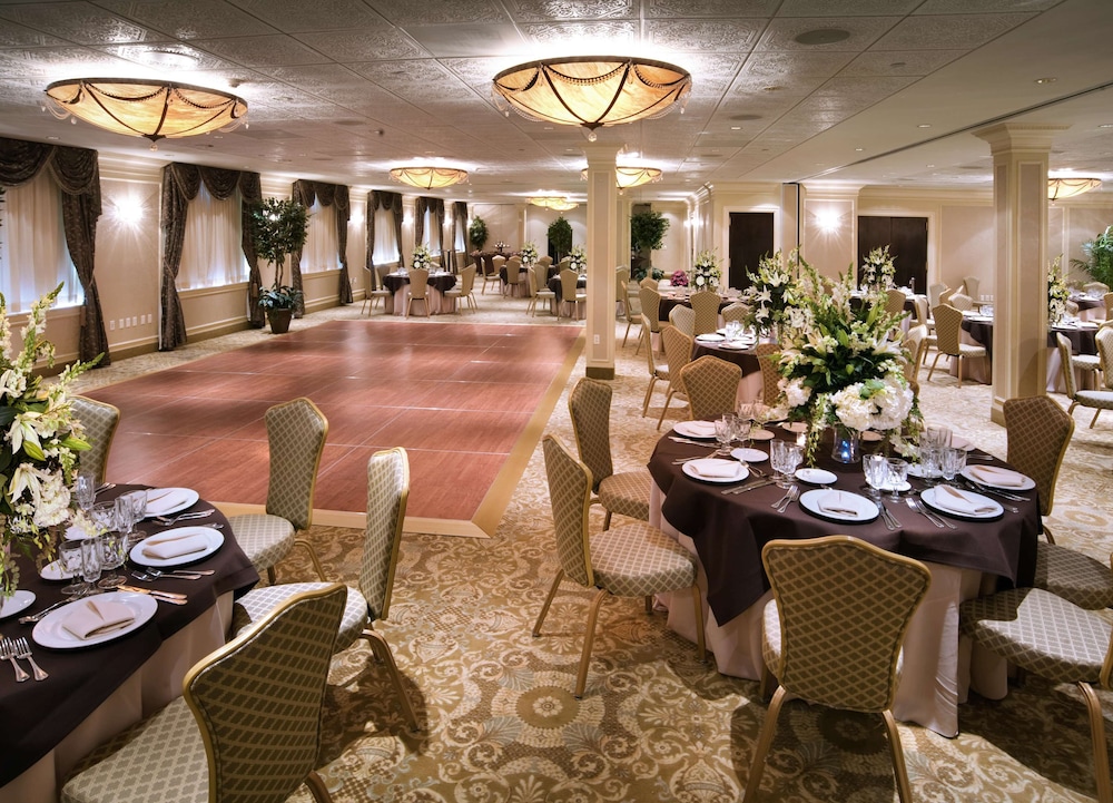 Doubletree By Hilton Hotel Nanuet 40/62