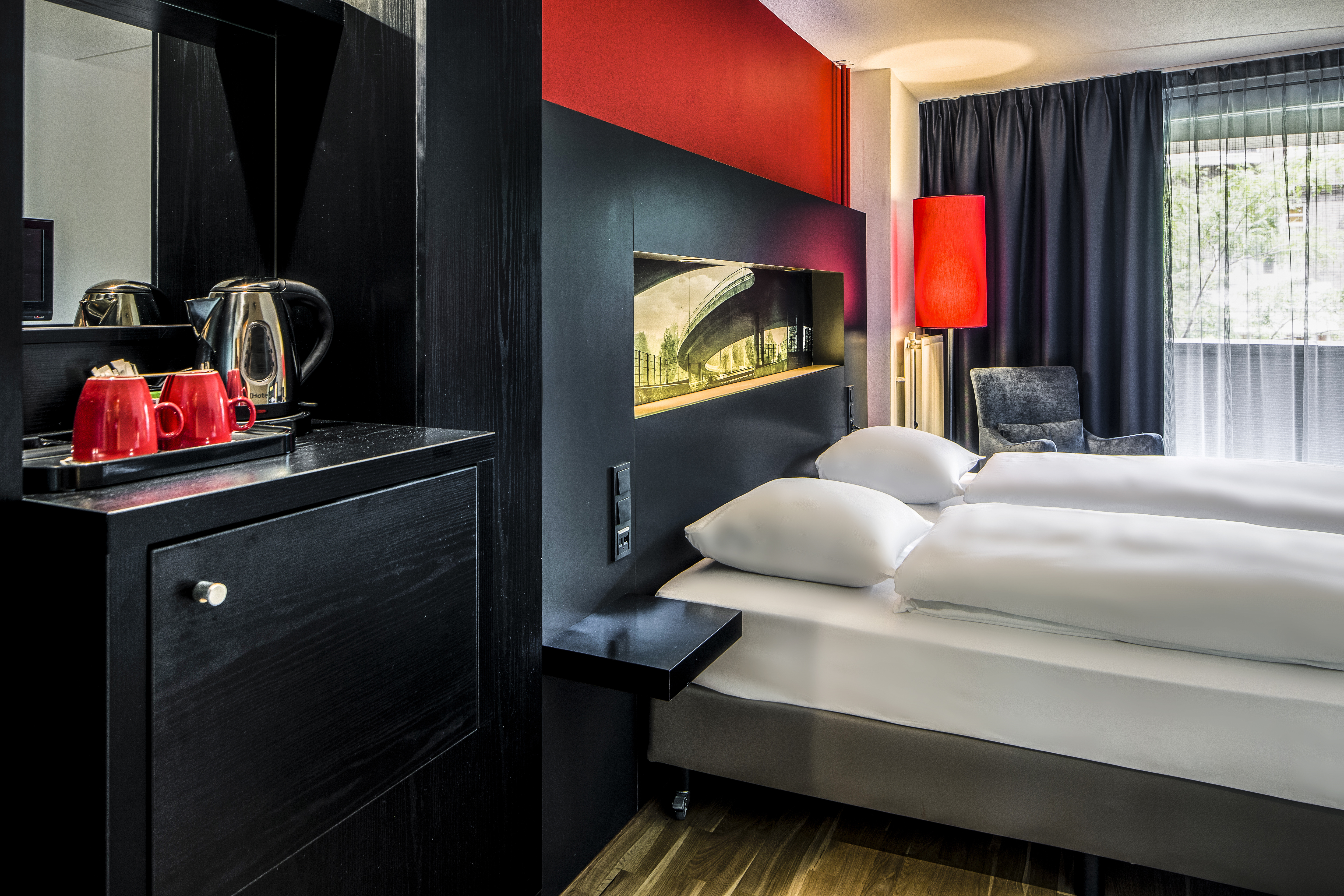 Standard, Double or Twin Bed