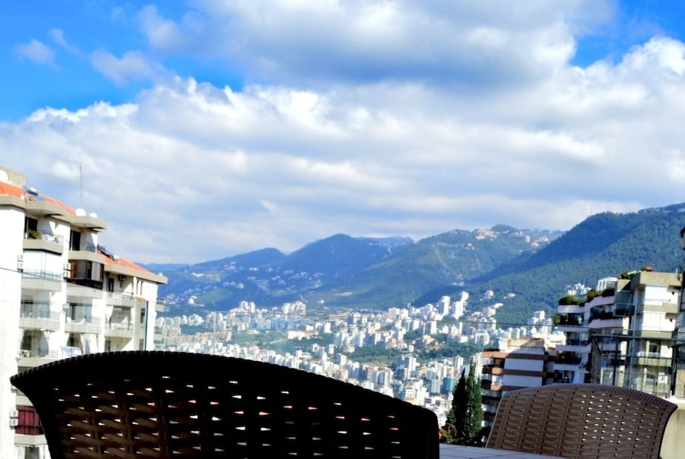 Hayali Suites Hotel 25/32