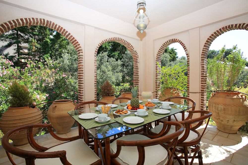 Villa Dafni 31/46