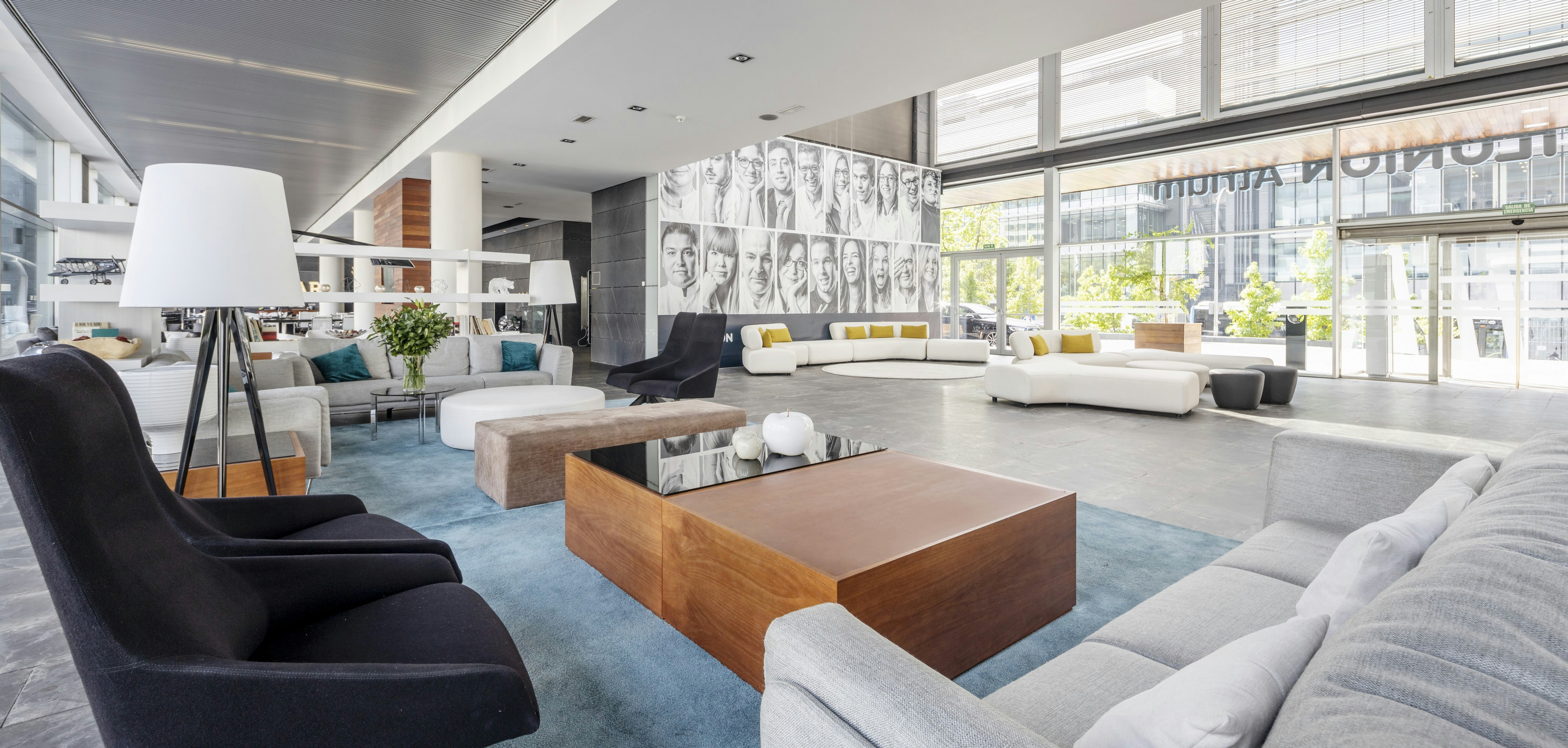 Hotel Ilunion Atrium 34/54