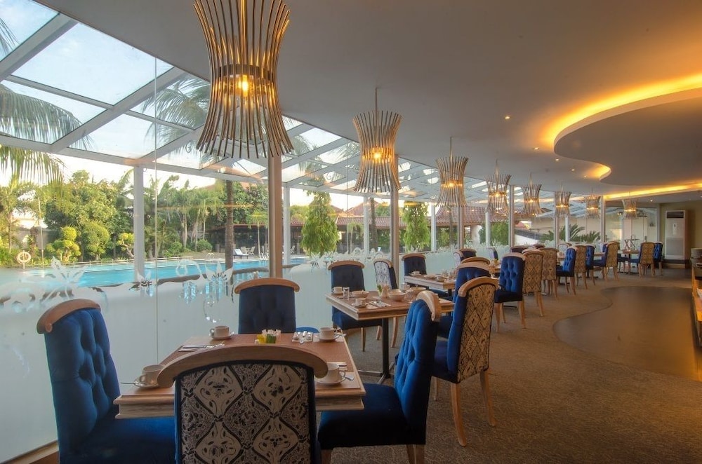 The Sunan Hotel Solo 38/50