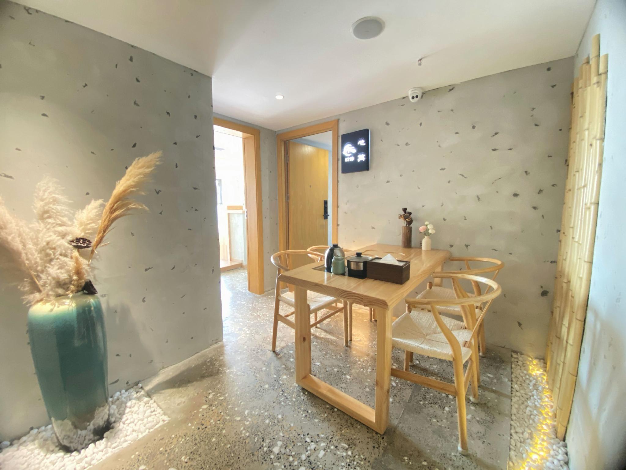 Botton Meijin Hotel 2/43
