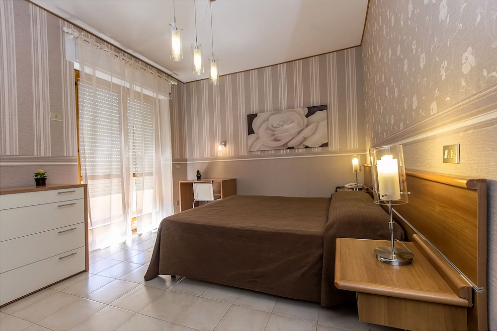 Hotel Residence Ulivi E Palme 20/71