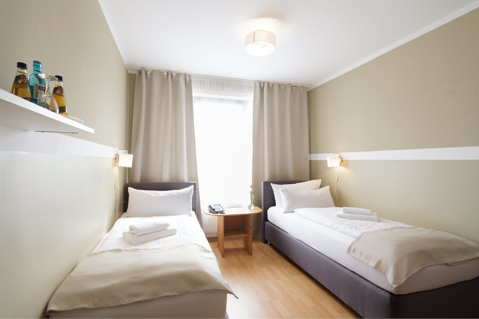 1 BEDROOM, STANDARD, DOUBLE BED