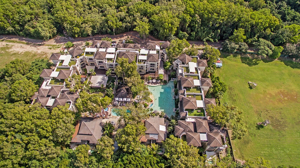 Apartment 316 at Sea Temple Palm Cove 40/50