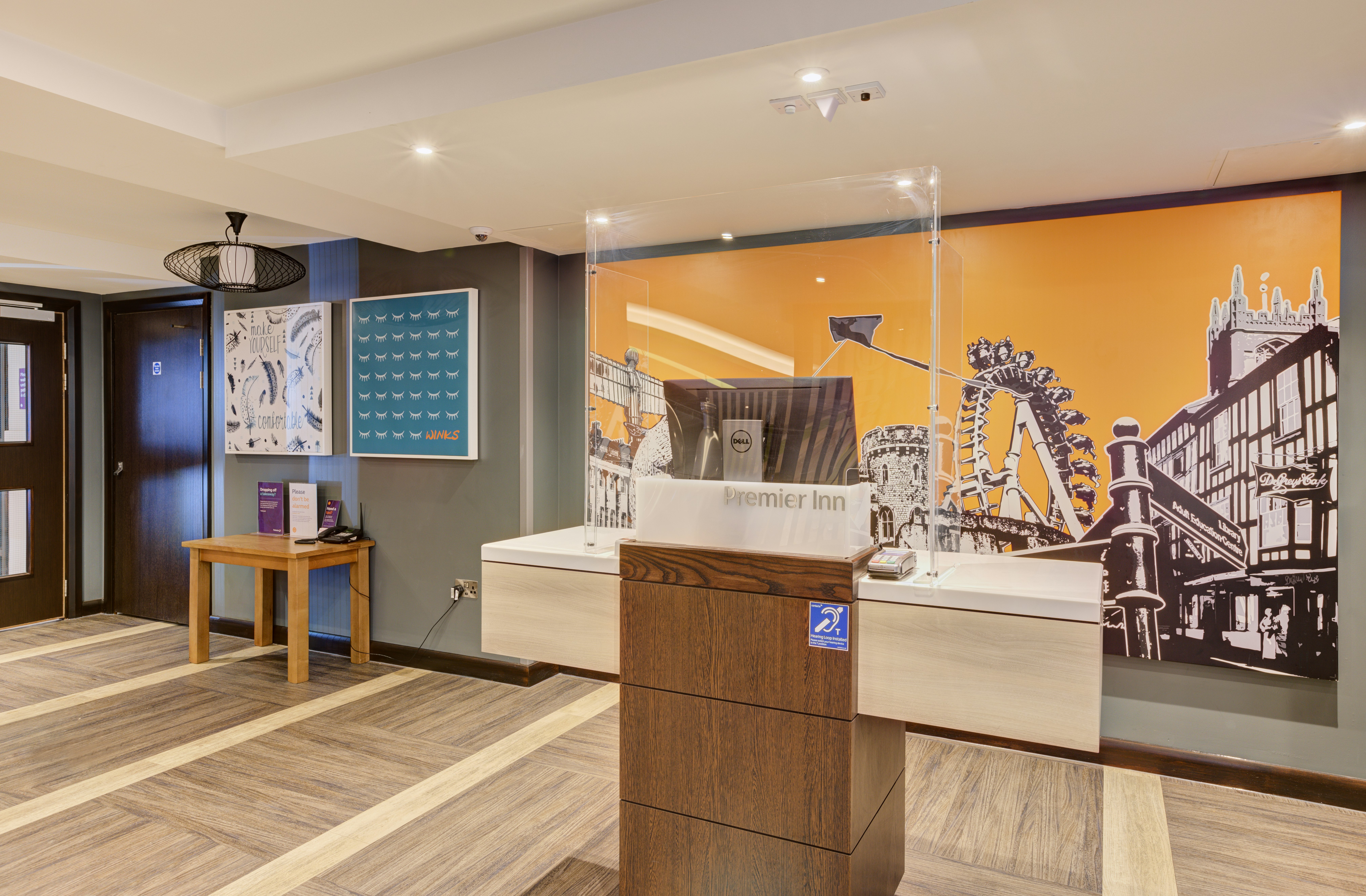 Lobby at Premier Inn Royal Tunbridge Wells, ROYAL TUNBRIDGE WELLS