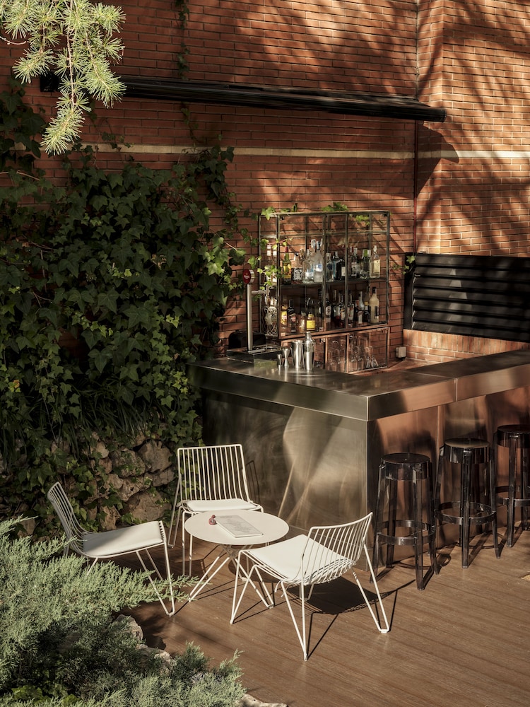 Balmes Hotel 57/73
