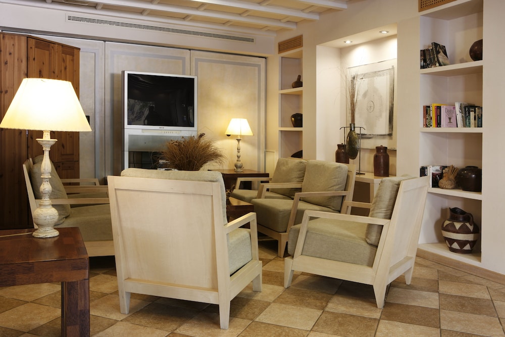 Hostal Residencia Voramar 38/54