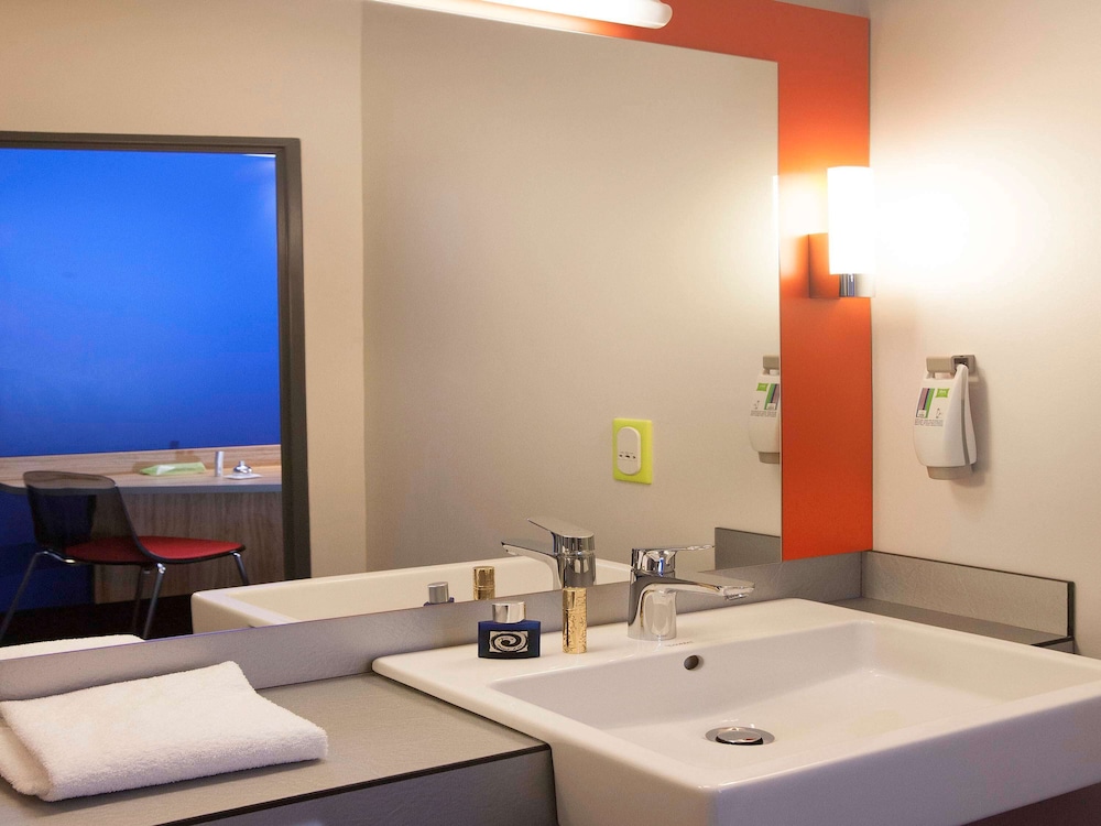 Ibis Styles Romans Valence Gare Tgv 52/71